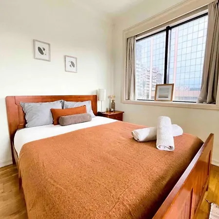 Private For Rent In An Luxury * Lissabon